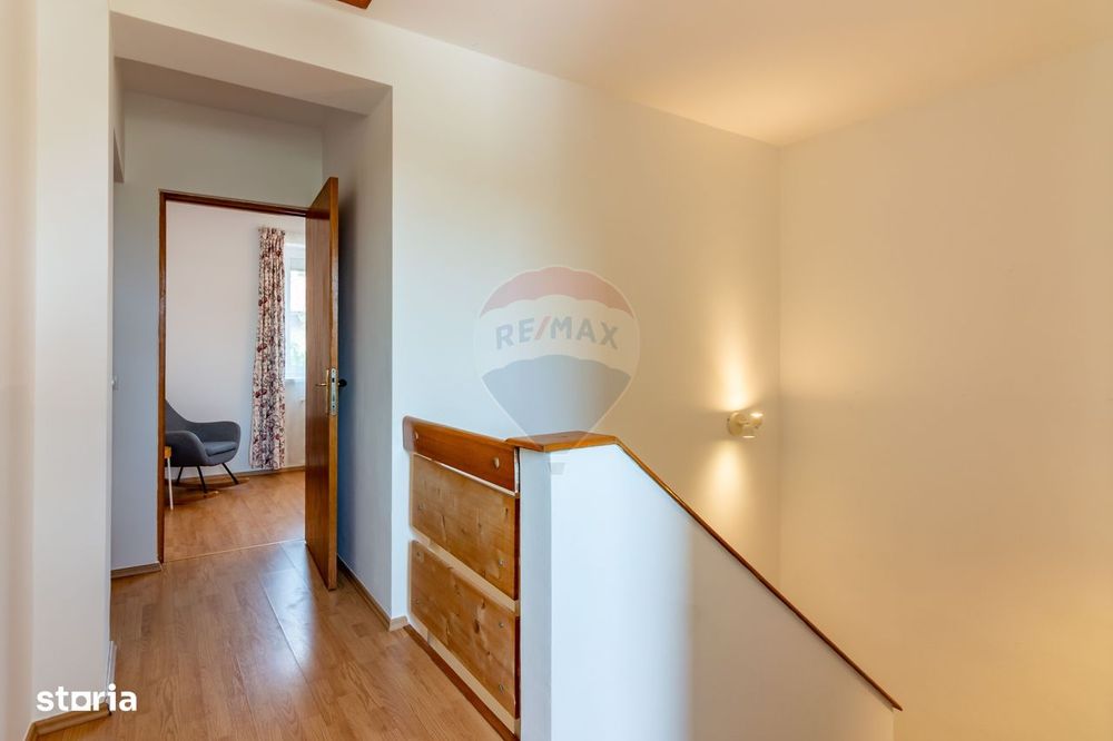 Vanzare Vila Familiala Azur Pipera, 4 cam 120mpu, curte mare, 2XP