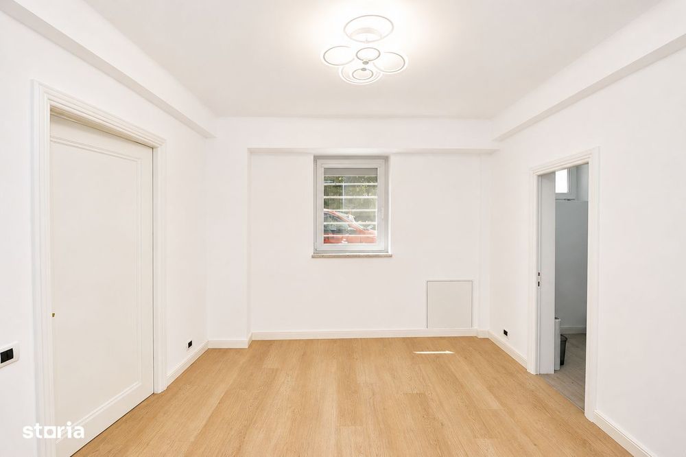 Apartament cu 3 Camere Potrivit pentru Birou - Victoriei