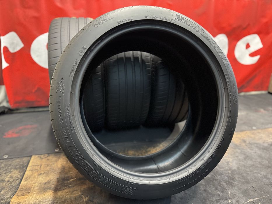 285 40 23/325 35 23, Летни гуми, Спорт пакет, Michelin PilotSport4S