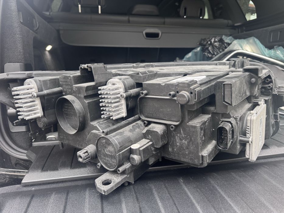 Фар фолксваген тигуан