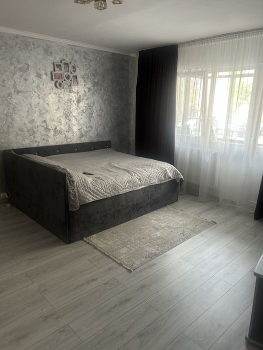 Vand apartament 2 camere