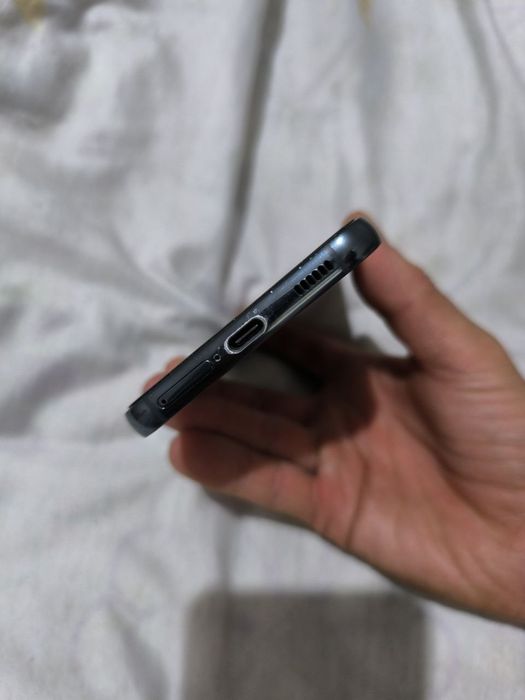 Samsung s22   8/256gb