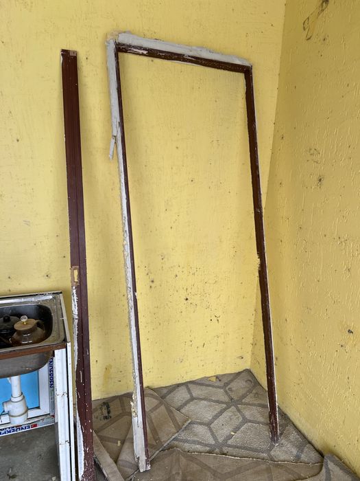 Есик 2 м ден 4 есик бар