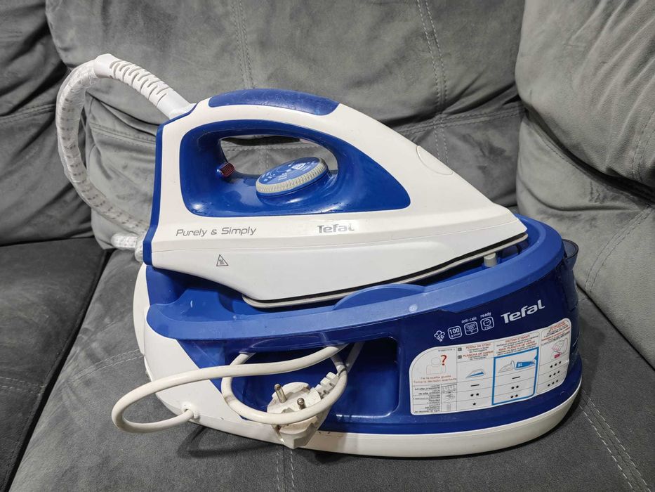 Statie de calcat Tefal