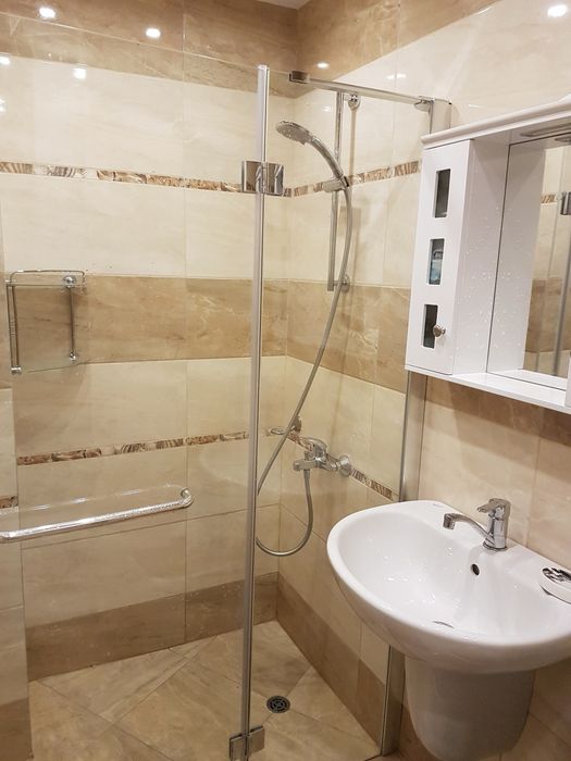 Дава се под наем Двустаен апартамент в Варна, Спортна зала - 55 кв.м за 510 € - Снимка #4