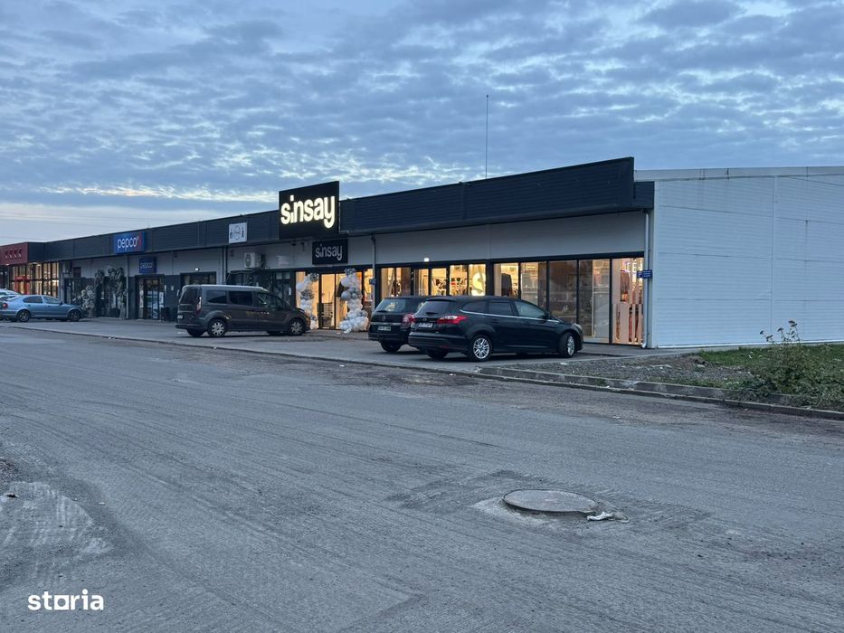 Centru comercial de vânzare ROI 7.9%