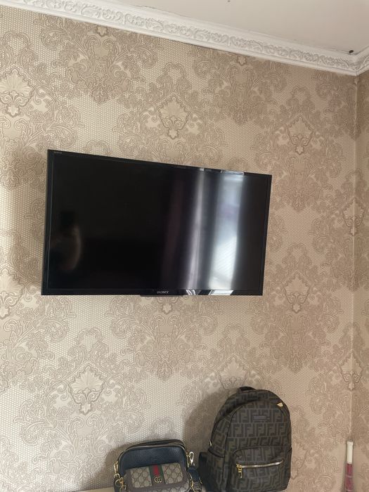 Продам телевизор смарт Sony