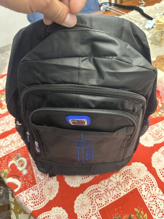 Rucsac nou pentru scoala sau drumetii