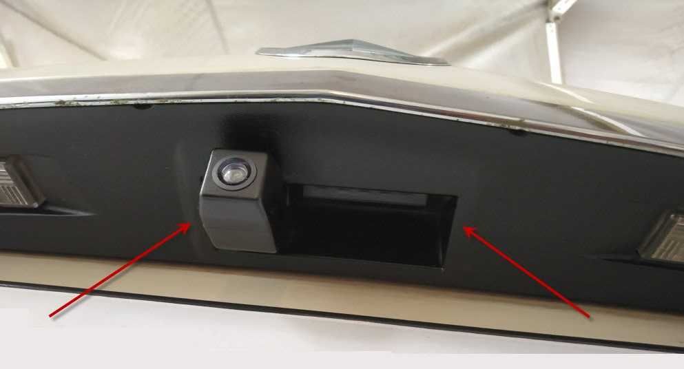 AHD камера за задно виждане за  BENZ B CLASS W246  E CLASS W213 W212