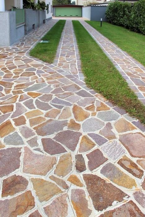 Piatra naturala de munte si montaj profesional