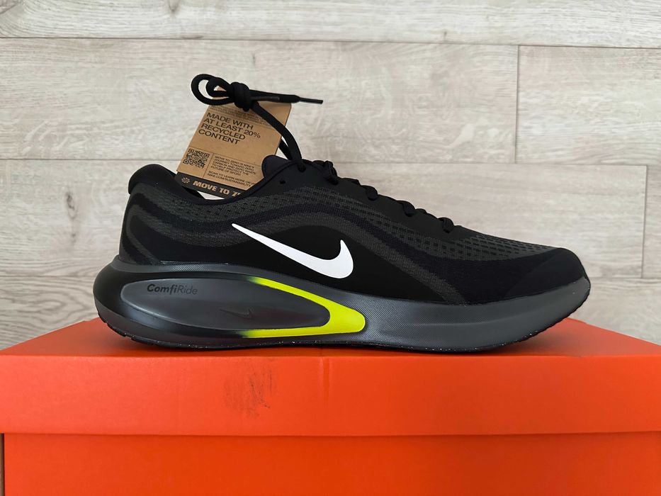 Nike Journey Run
