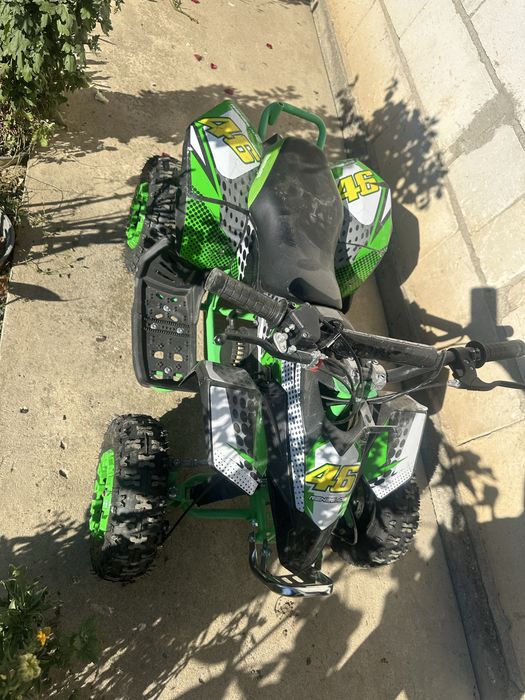 Quad pe benzină pentru copii – stare foarte bună