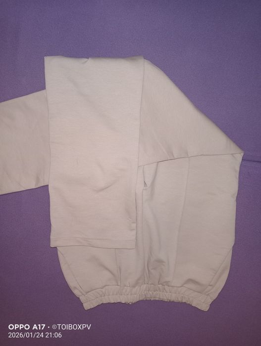 На подростка девочку костюм