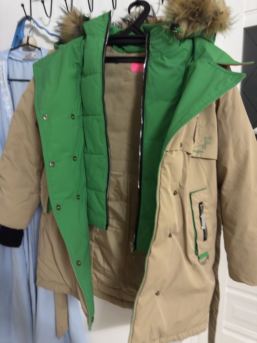 Продам куртку  в отличном состоянии