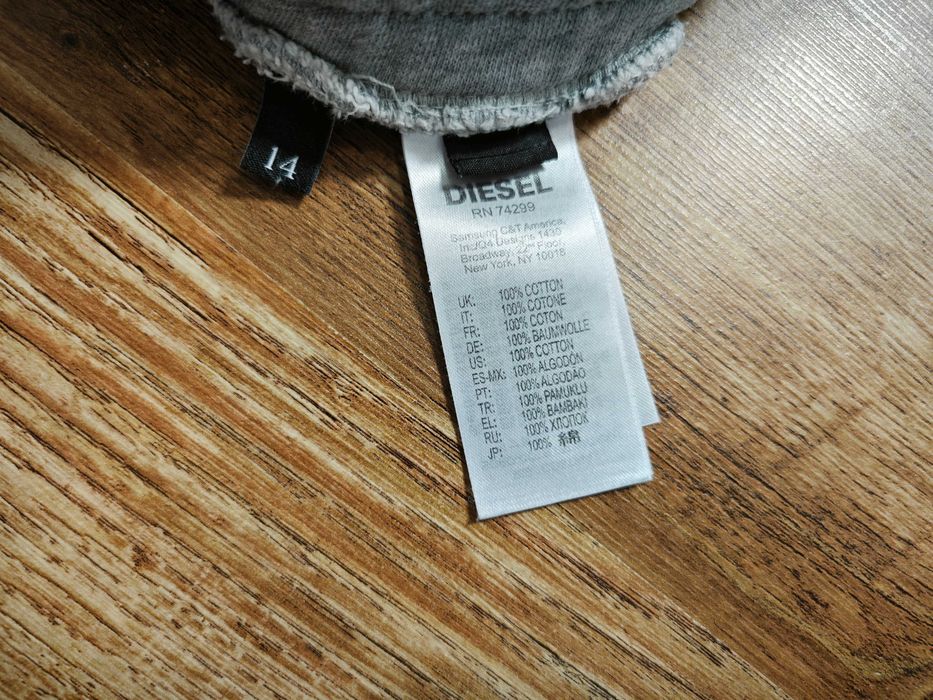 DIESEL Оригинално долнище за момче размер 13 - 15 г