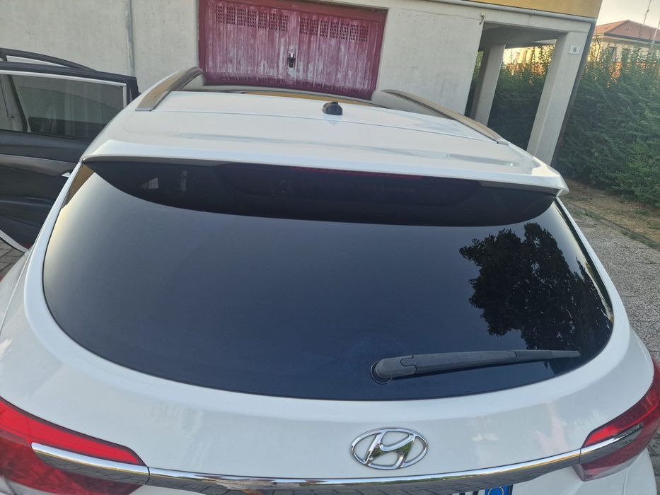 Hyundai  I40 1.7 diesel piele panoramic incalzire