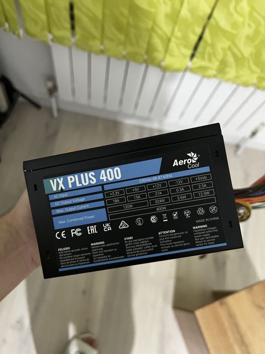 Блок питания от AeroCool VX PLUS 400W