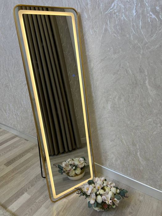 Зеркало напольное с LED-подсветкой, золотая рама, премиум
