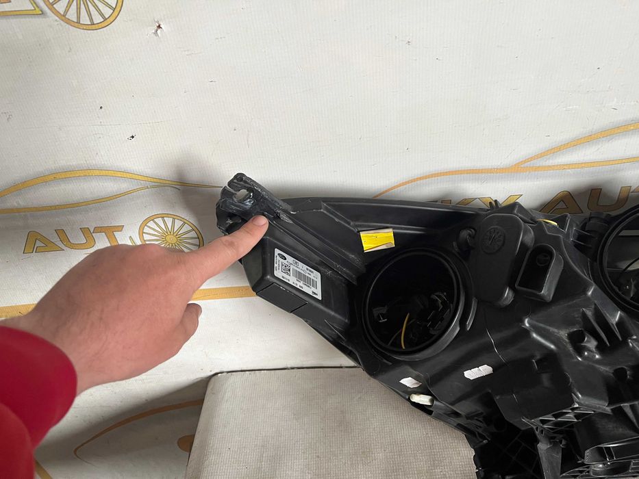 Far stanga cu lupa + led Ford Kuga 2 facelift dupa 2016 GV41-13W030-CJ