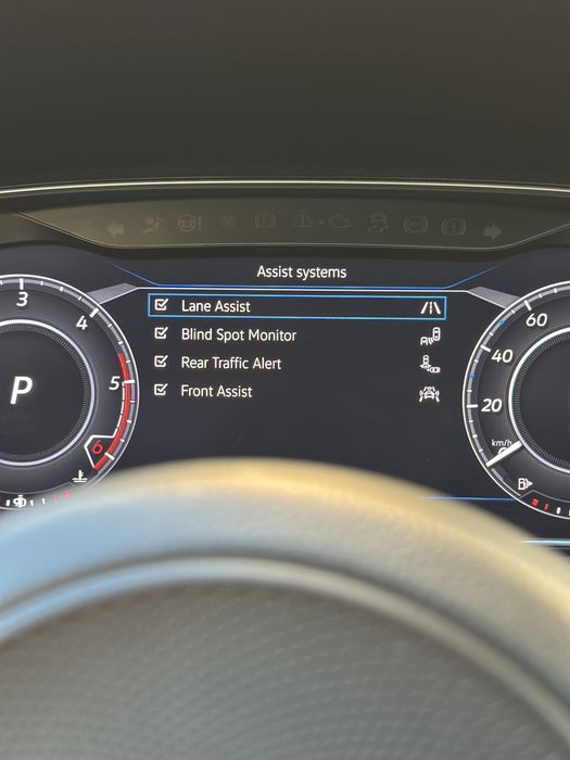 Golf 7.5  GTD 2.0 184CP * Euro 6 *Preț cash:13400€ Schimb cu Bmw G05