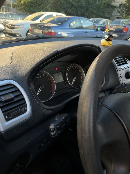 SKODA Fabia 2009 — imagine 5
