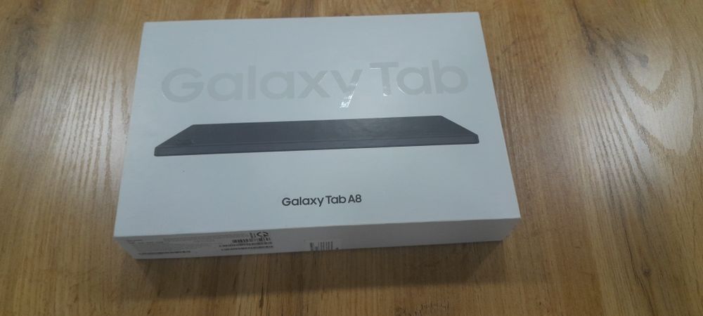 Samsung телефон холати янги.