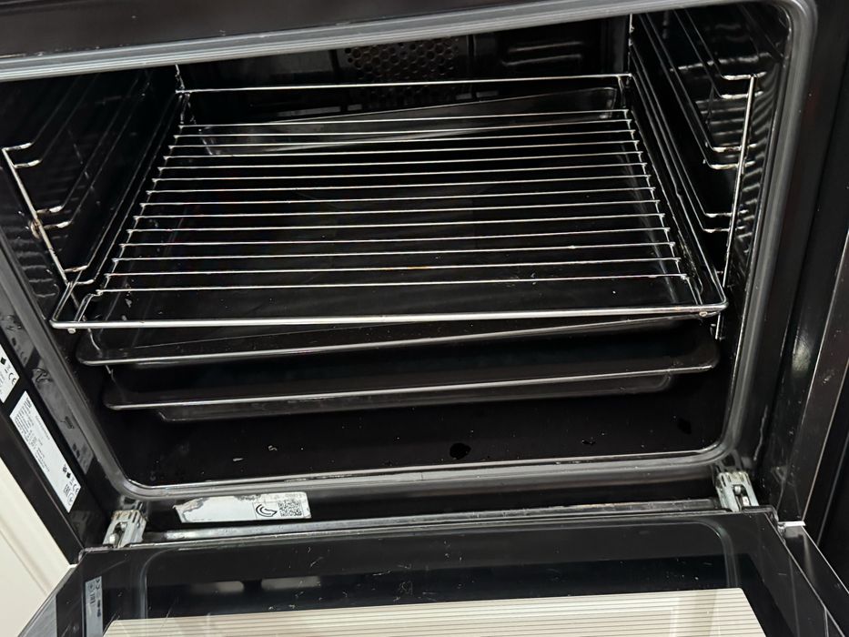 Продам духовую печь