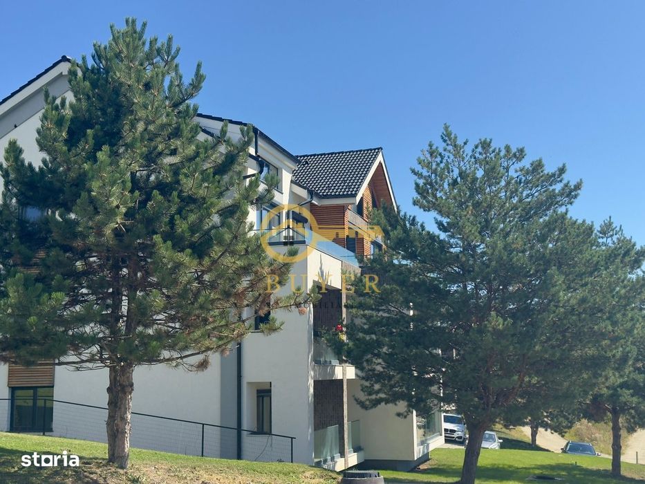 Apartament 3 camere, terasa 10.7 mp-A.C , jaluzele electrice