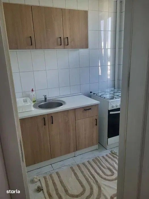 Închiriez garsonieră zona Piața Miniș -  Metrou Costin Georgian