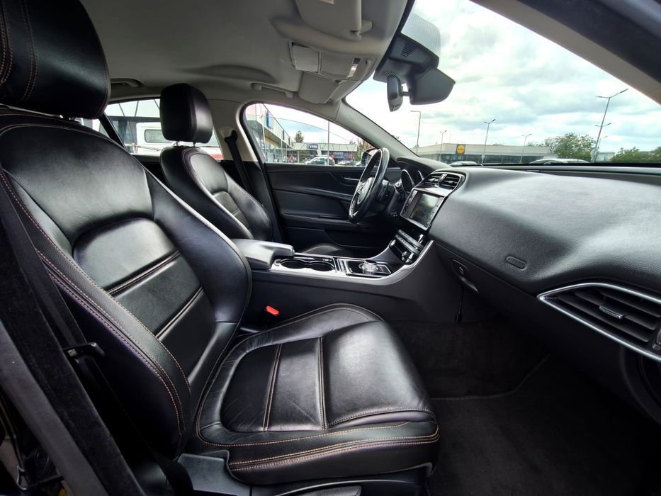 JAGUAR XE 2016 — imagine 3
