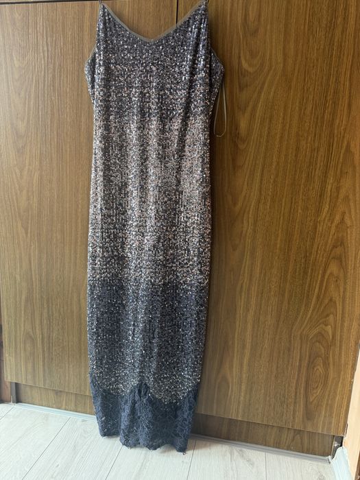 Дълга рокля с паети