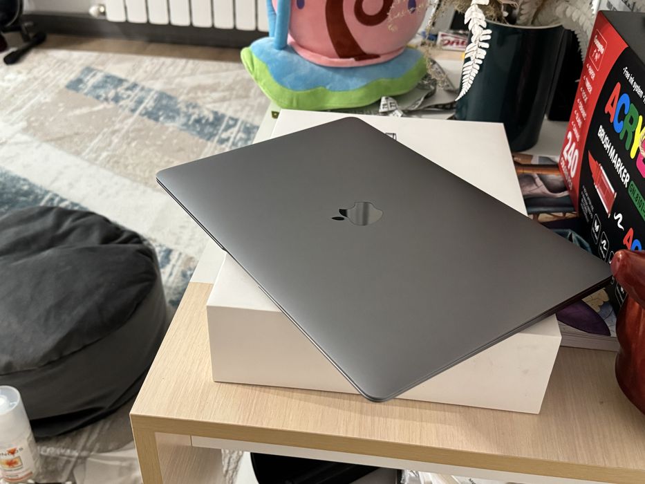 MacBook air 13 2020