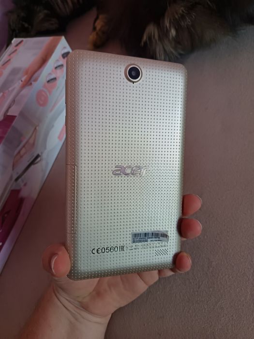 Таблет Acer 7 инча