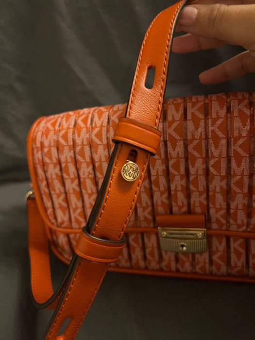 Чанта Michael Kors