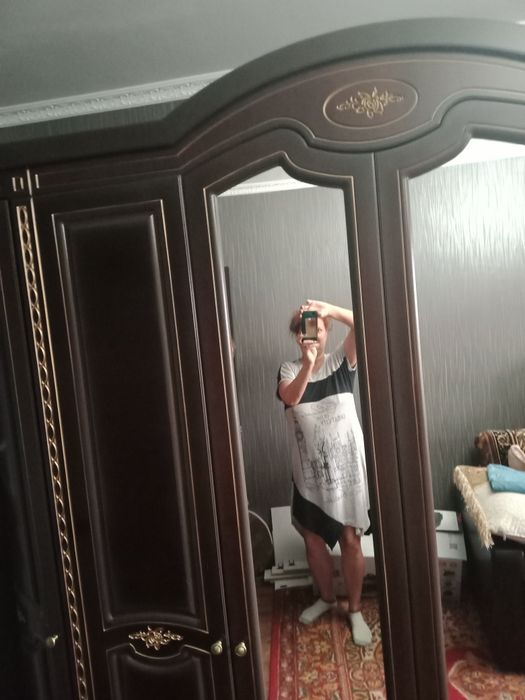 Продам шкаф платяной