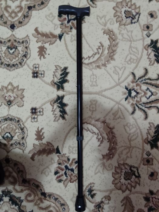 Трость для инвалидов регулируемая совершенно новая