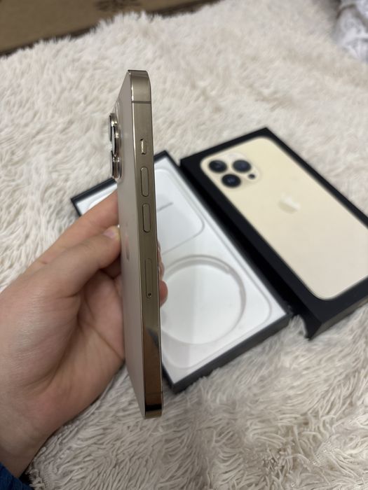 Продам айфон 13 про