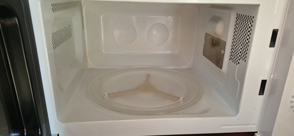 Микровълнова фурна Daewoo