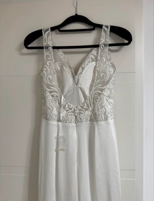 Vand rochie de mireasa