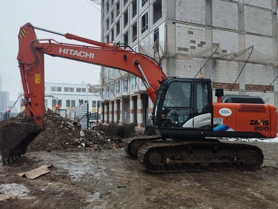 Услуги аренда гусеничного экскаватора 1.2 куб ширина метр