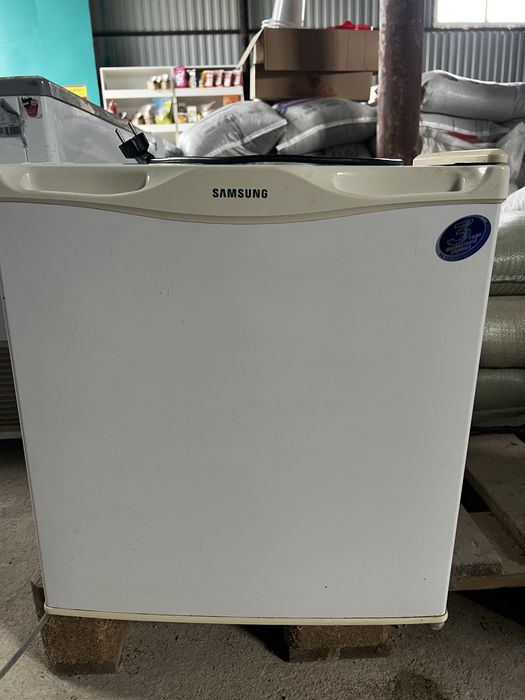 Мини холодильник