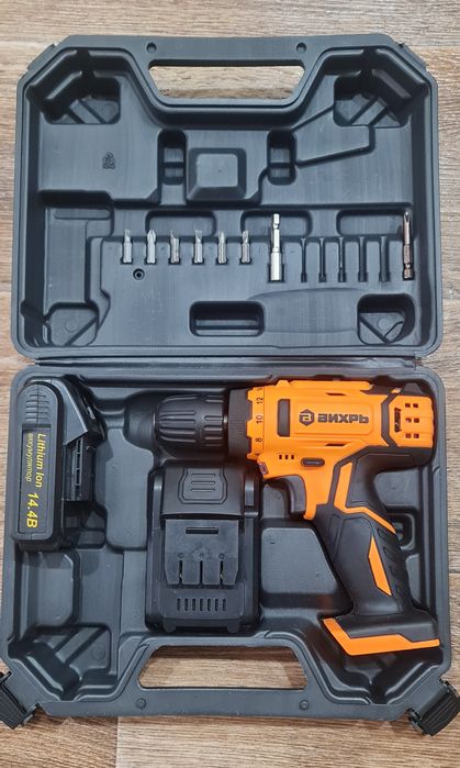 Шуруповёрт Вихрь
