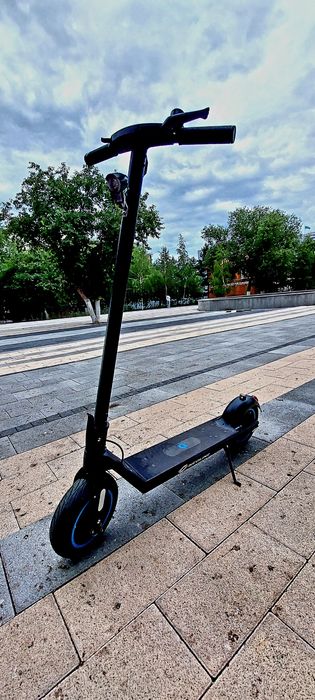 Продам Электро Самокат состояние нового.