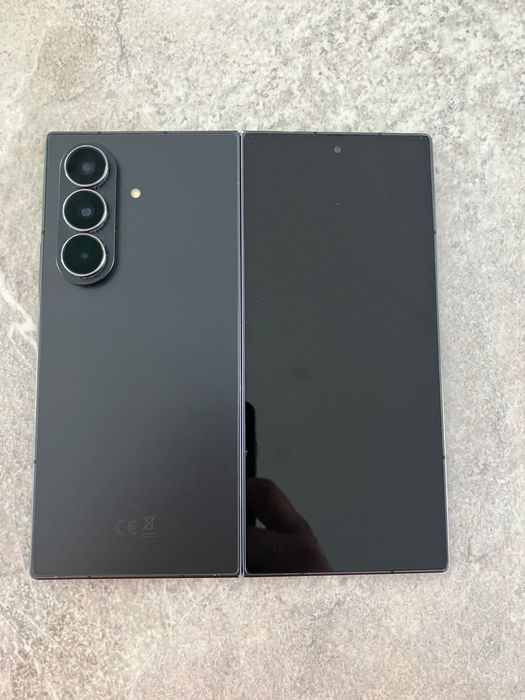 Samsung Galaxy Z Fold 7 512GB Black — Baterie 100% — Garantie 01.2028