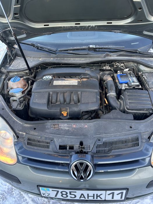 Срочно сатам гольф 5 2007 автомат