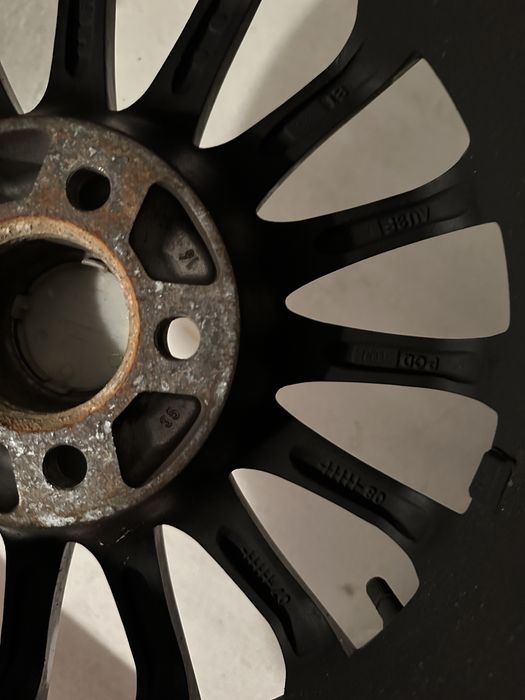 Продавам джанти 5х100 15’ със зимни гуми 195/65/15