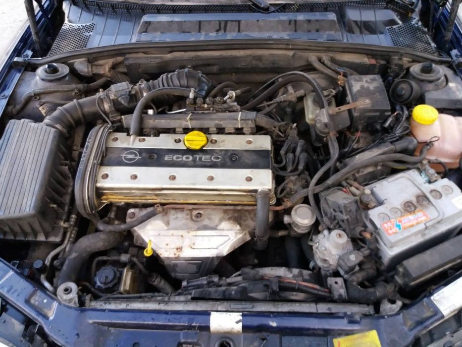 Opel Vectra ecotec 136к.с 2l 16V 2000куб.