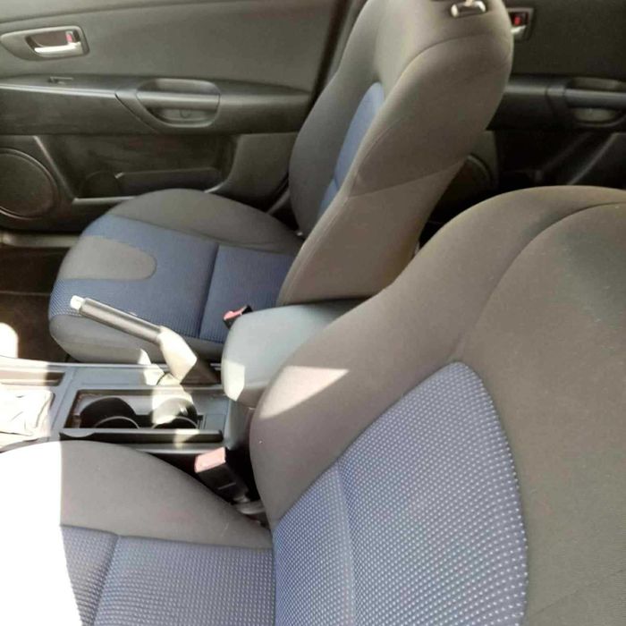 MAZDA 3 2004 — imagine 4
