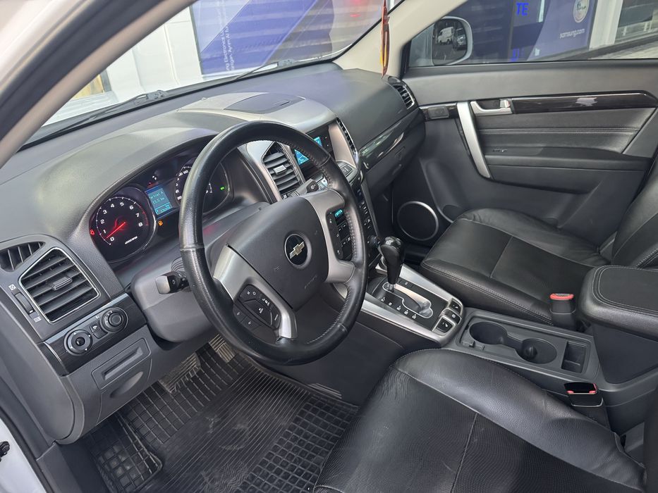 Chevrolet Captiva 2015 — 8