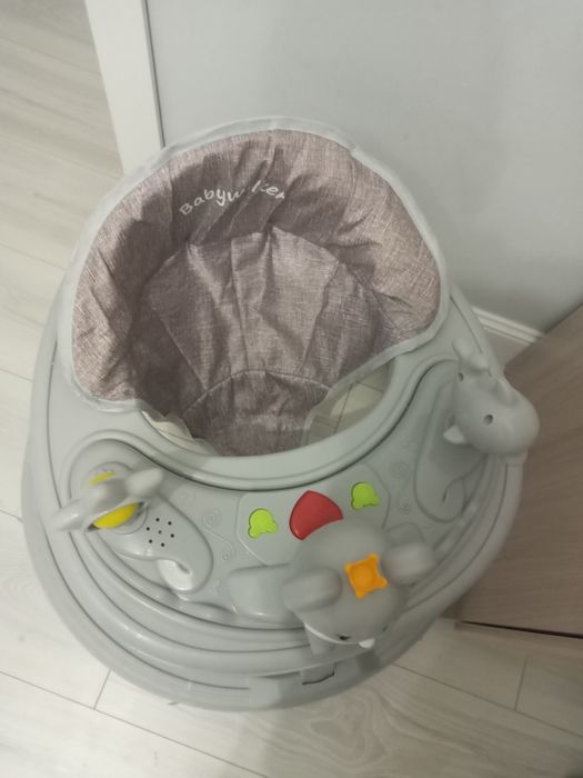 Продам ходунки детский